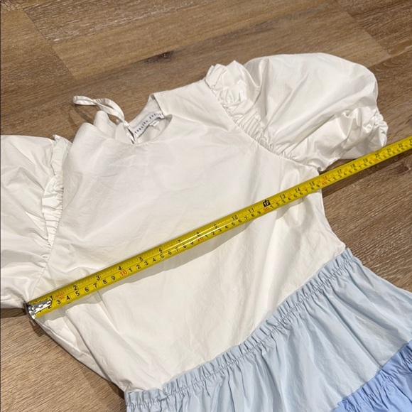 English Factory Size XS White and Blue Bubble Mini dress  Balloon Short Sleeve - Picture 8 of 15